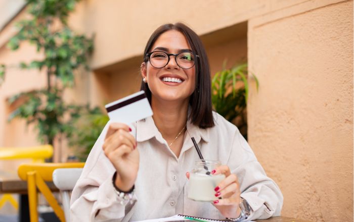 Como Acumular Milhas com Cartão de Crédito e Transformar Compras em Viagens