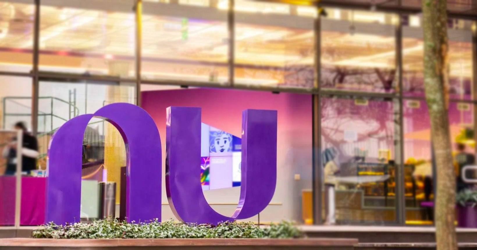 Nubank compra banco e avança na estratégia de expansão financeira
