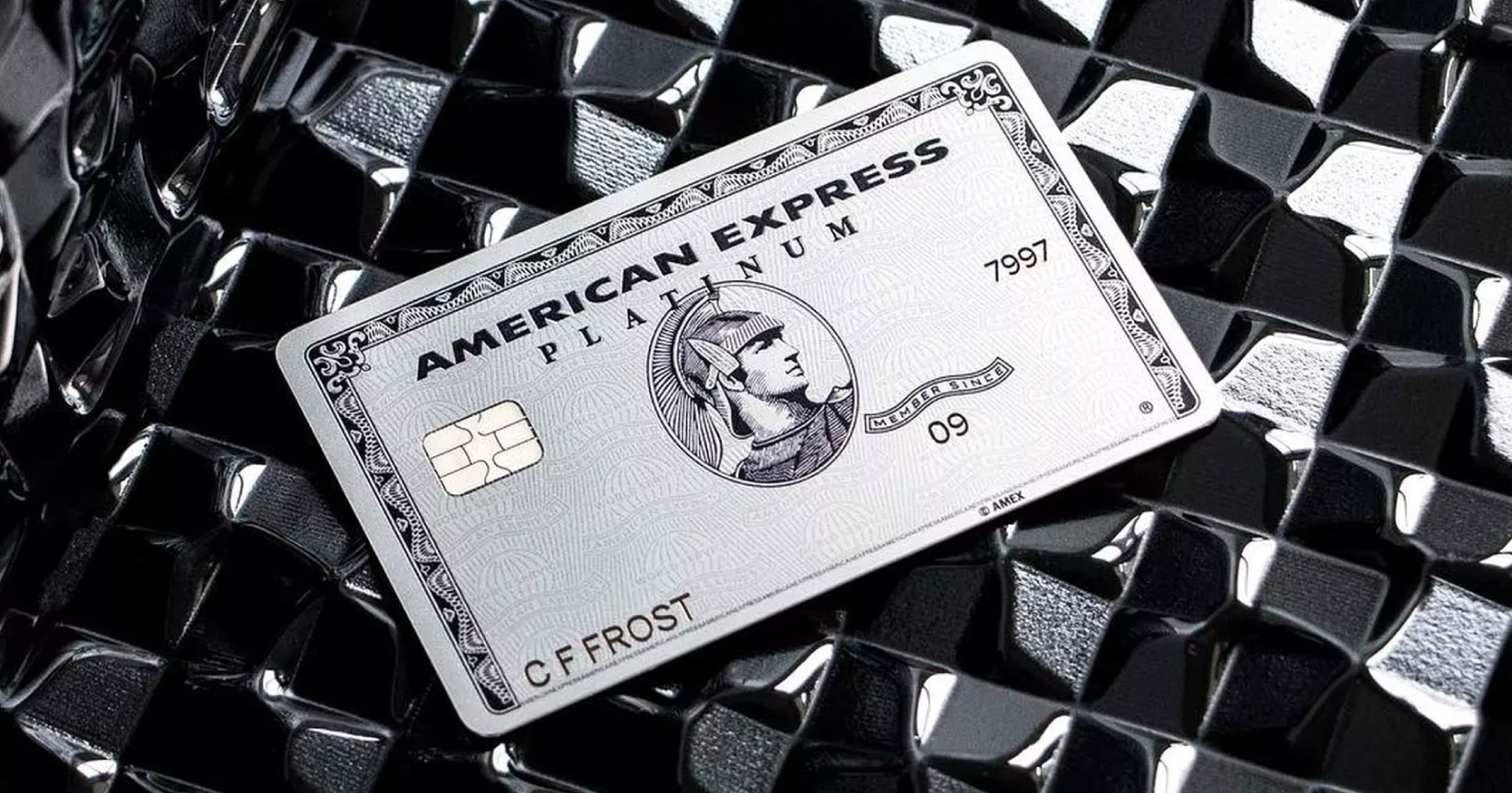 Seguro viagem American Express: como funciona, quem tem direito e como emitir