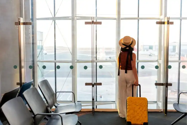 Como usar o cartão de crédito em viagens de forma inteligente e segura