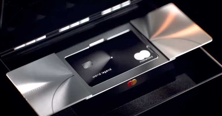 Mastercard lança o cartão World Legend: uma nova era para clientes de altíssima renda